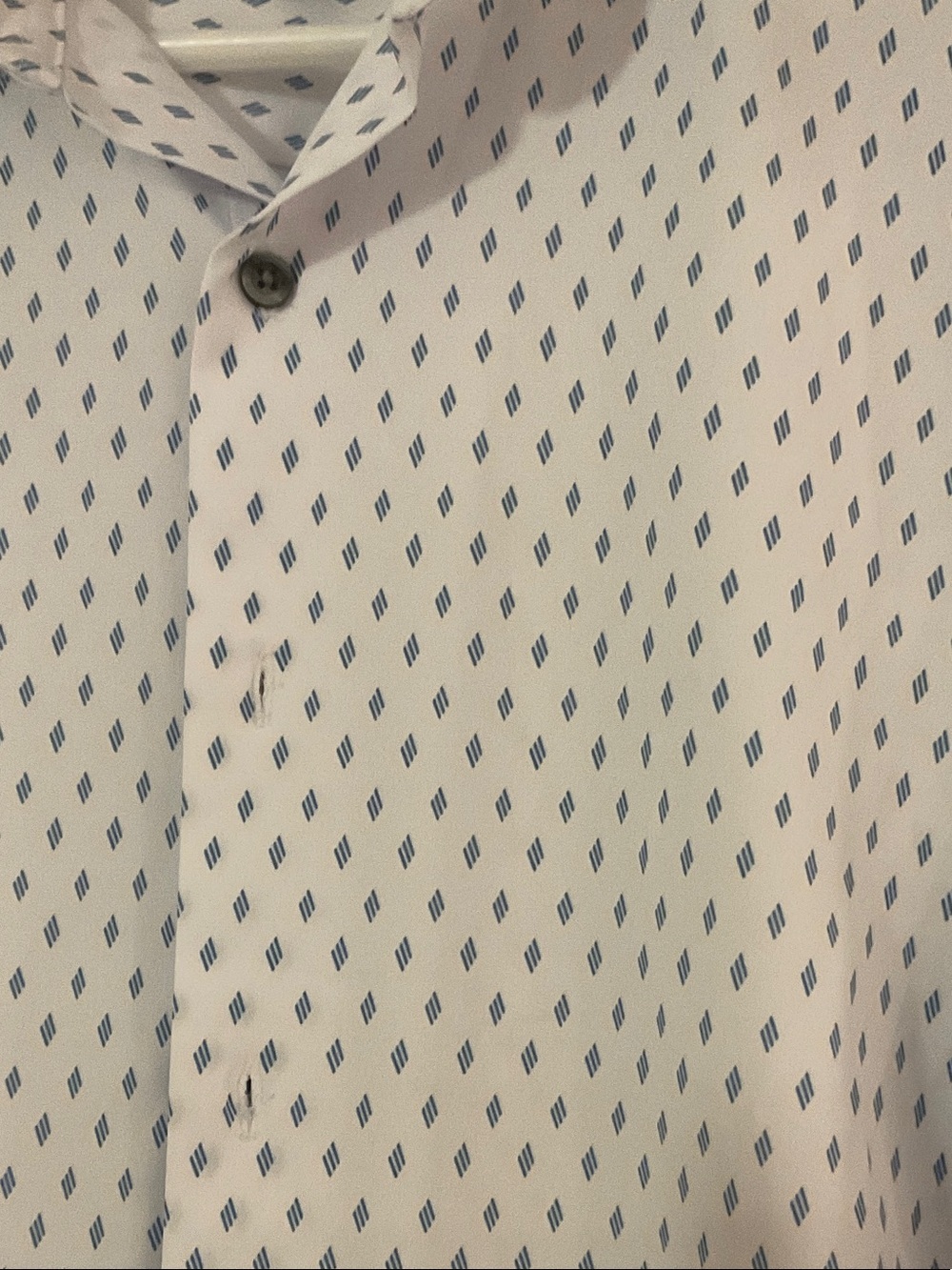 Alfani Men’s White Dress Shirt with Blue Micro Pattern - Picture 3 of 4